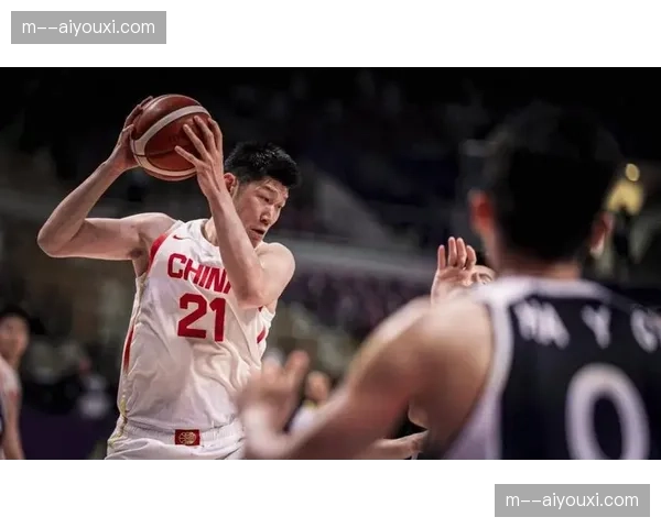 胡金秋内线优势明显，深圳需制定针对性包夹策略。